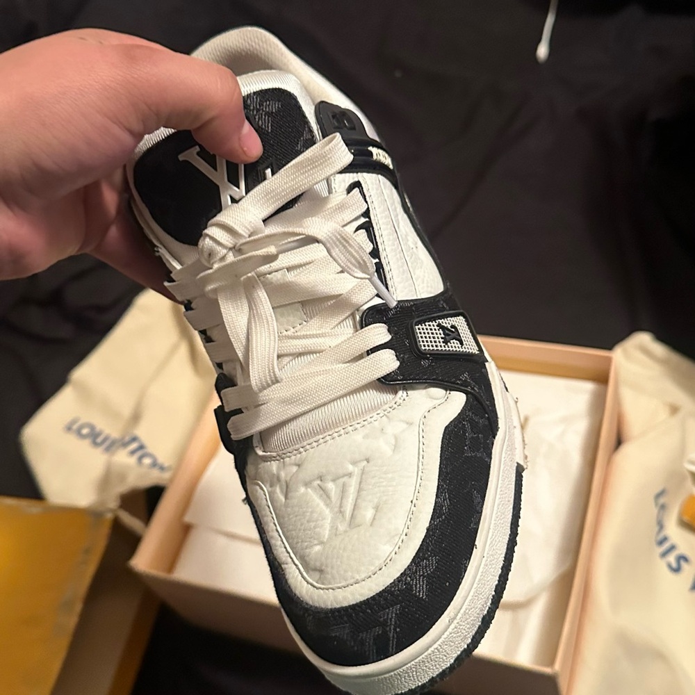 Louis Vuitton Black and White Chunky Sneakers - Picture 2 of 5